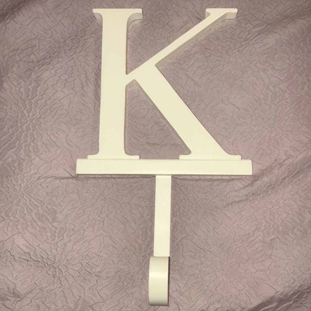 K wall hanger